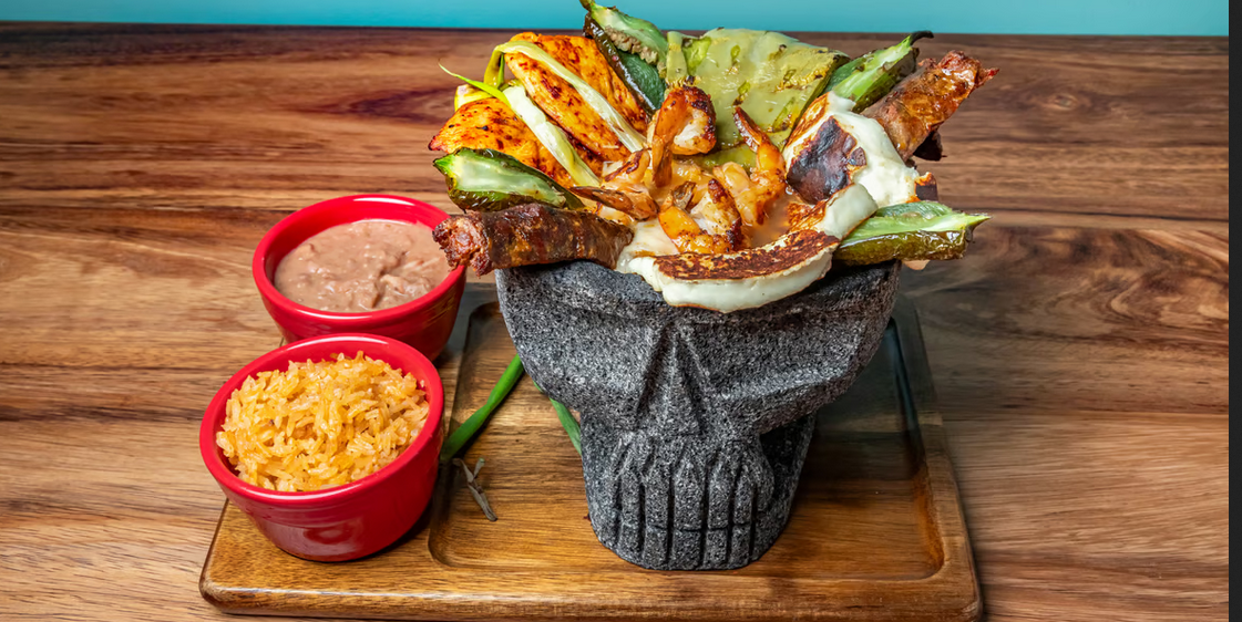 El Molcajete Mexican Grill, Sajian Lezat Penuh Cinta