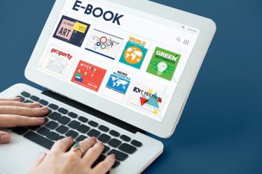 Keuntungan Hadirnya E-Book untuk Literasi Digital