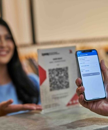 QRIS Merchant BCA Mudahkan Pelanggan Bayar Tanpa Uang Tunai