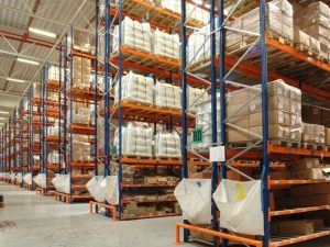 Racking Heavy Duty: Manfaat untuk Gudang Pabrik dan Cara Merawatnya Secara Tepat