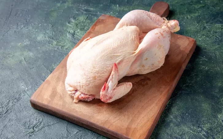 Mengenal Ciri Ayam Suntik dan Berformalin: Panduan Wajib bagi Ibu Cerdas