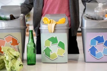 pemilahan sampah organik dan anorganik