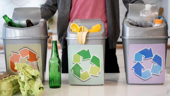 pemilahan sampah organik dan anorganik