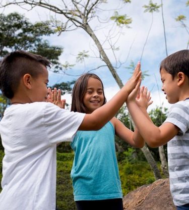 Pentingnya Circle Pertemanan Anda untuk Mendukung Tumbuh Kembangnya